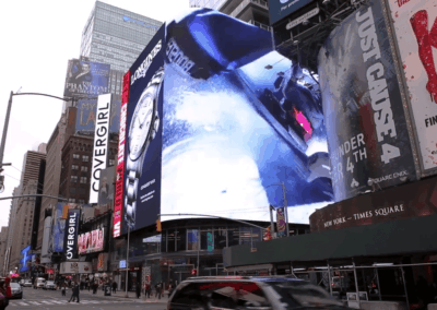Habillage digital Longines à Times Square